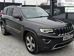 Used 2015 Jeep Grand Cherokee Overland SUV | £11,995 (Fair price)