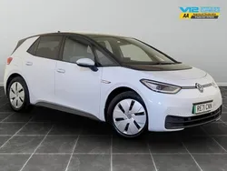 White Used 2021 VW ID.3 Pro Performance Hatchback | £9,195 (Fair price)