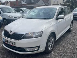 White Used 2014 Skoda Rapid SE Hatchback | £2,400 (Fair price)