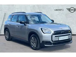 Silver Used 2025 Mini Countryman Classic SUV | £32,995 (Fair price)