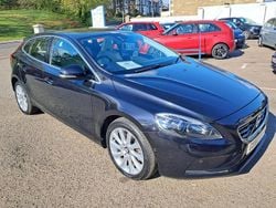 Black Used 2012 Volvo V40 SE Lux Estate | £5,990 (Expensive)