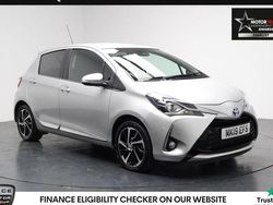 Used 2019 Toyota Yaris Hybrid | £13,990 (Fair price)