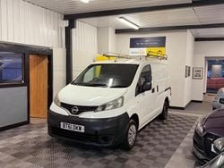 White Used 2012 Nissan NV200 SE Van | £2,995 (Good price)
