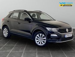 Black Used 2018 VW T-Roc SE SUV | £8,695 (Fair price)