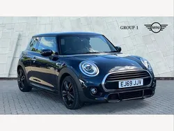 Black Used 2019 Mini Cooper Hatch Hatchback | £13,495 (Fair price)