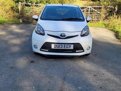 White Used 2013 Toyota Aygo Hatchback | £4,295 (Fair price)