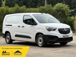 White Used 2021 Vauxhall Combo MPV | £7,490 (Good price)