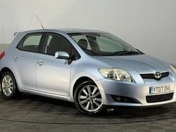 Used 2007 Toyota Auris | £2,495 (Expensive)