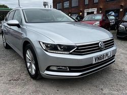 Silver Used 2018 VW Passat Business Estate | £10,450 (Good price)