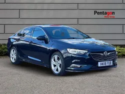 Blue Used 2018 Vauxhall Insignia SRi Hatchback | £11,495 (Fair price)