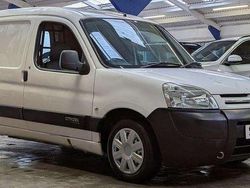 White Used 2006 Citroën Berlingo MPV | £1,900 (Fair price)