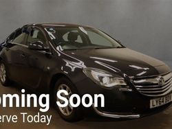Black Used 2015 Vauxhall Insignia Design Edition Hatchback | £4,749 (Fair price)