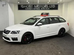 White Used 2013 Skoda Octavia vRS Estate | £7,495 (Expensive)