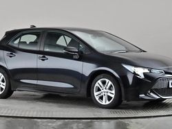 Black Used 2022 Toyota Corolla Hatchback | £16,498 (Good price)