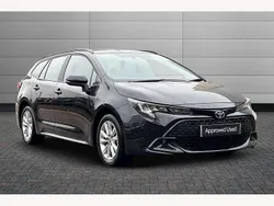 Black Used 2025 Toyota Corolla Sport Estate | £25,795 (Fair price)