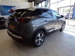 Grey Used 2023 Peugeot 3008 Allure+ SUV | £21,999 (Fair price)