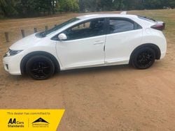White Used 2013 Honda Civic ES Hatchback | £3,695 (Fair price)