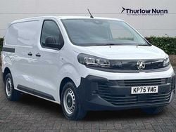 Kaolin white New 2025 Vauxhall Vivaro S Van | £21,895 (Fair price)
