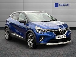 Id metallic iron blue Used 2022 Renault Captur SUV | £13,350 (Fair price)