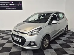 Silver Used 2014 Hyundai i10 Premium Hatchback | £5,999 (Good price)