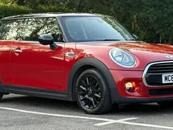Red Used 2015 Mini Cooper Hatch Hatchback | £8,995 (Good price)