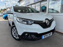 White Used 2018 Renault Kadjar Dynamique SUV | £9,295 (Fair price)