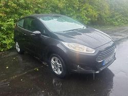 Black Used 2014 Ford Fiesta Zetec Hatchback | £4,995 (Fair price)