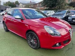 Red Used 2014 Alfa Romeo Giulietta Hatchback | £4,500 (Fair price)