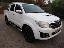 White Used 2012 Toyota HiLux Pickup | £12,990 (A bit pricey)