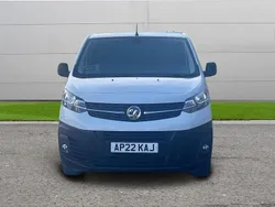 White Used 2022 Vauxhall Vivaro S Van | £10,480 (Good price)
