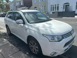 White Used 2014 Mitsubishi Outlander P-HEV SUV | £7,488 (Good price)