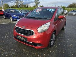 Red Used 2016 Kia Venga Hatchback | £8,450 (Expensive)