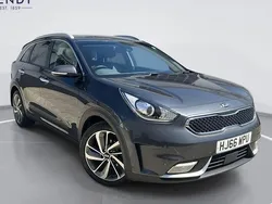 Used 2017 Kia Niro First Edition SUV | £14,249 (Fair price)