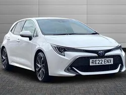 Pure white Used 2022 Toyota Corolla Hatchback | £20,150 (Expensive)