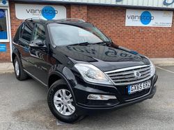 Black Used 2015 Ssangyong (KGM) Rexton SUV | £5,000