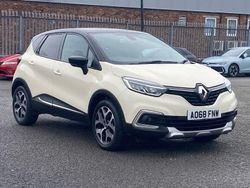 White Used 2018 Renault Captur GT-Line SUV | £7,825 (Fair price)