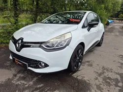 White Used 2014 Renault Clio IV Dynamique Hatchback | £3,695 (Good price)