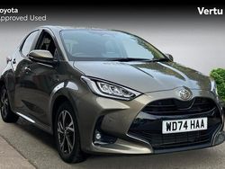 Other Used 2024 Toyota Yaris Hybrid Design Hatchback | £20,521 (Fair price)