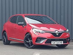Red Used 2023 Renault Clio V RS Line Hatchback | £15,998 (Fair price)