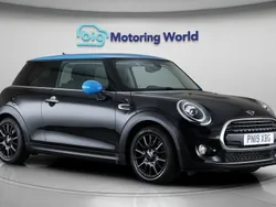 Black Used 2019 Mini Cooper Classic Hatchback | £11,300 (Good price)