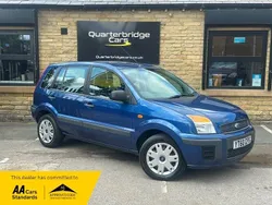 Blue Used 2010 Ford Fusion Style Hatchback | £2,995 (Fair price)