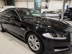 Black Used 2012 Jaguar XF Luxury Sedan | £5,495 (Fair price)