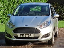 Silver Used 2013 Ford Fiesta Zetec Hatchback | £5,700 (Fair price)