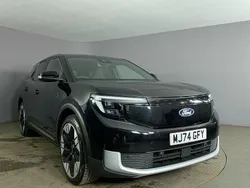 Black Used 2024 Ford Explorer Premium SUV | £29,499 (Fair price)