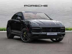 Black Used 2023 Porsche Cayenne Platinum Edition SUV | £71,992 (Expensive)