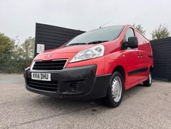 Red Used 2014 Peugeot Expert Van | £4,495 (Super price)