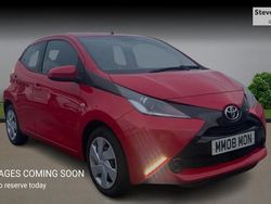 Used 2018 Toyota Aygo X-play Hatchback | £8,560 (Fair price)