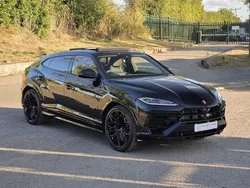 Black New 2025 Lamborghini Urus SUV | £269,995 (Super price)
