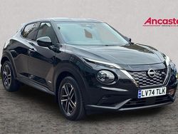 Black Used 2024 Nissan Juke N-Connecta SUV | £20,975 (Fair price)