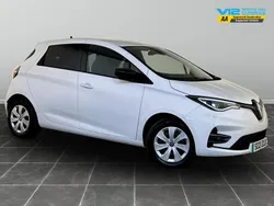 White Used 2021 Renault Rapid Business | £6,495 (Good price)